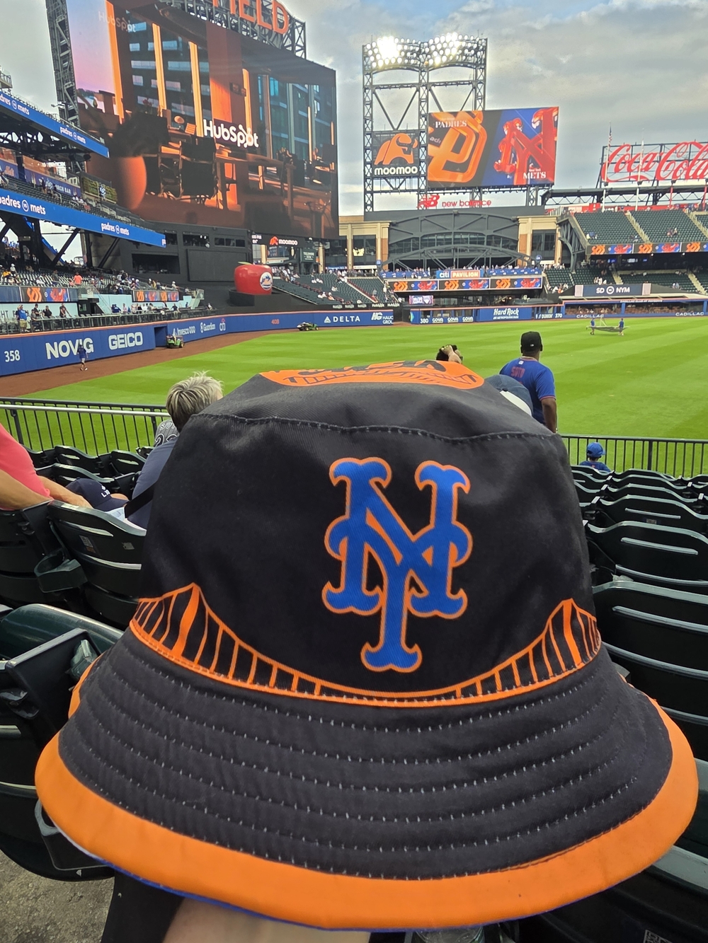 Men's Black & Orange Mets Bucket Hat with Team Logo, NWOT